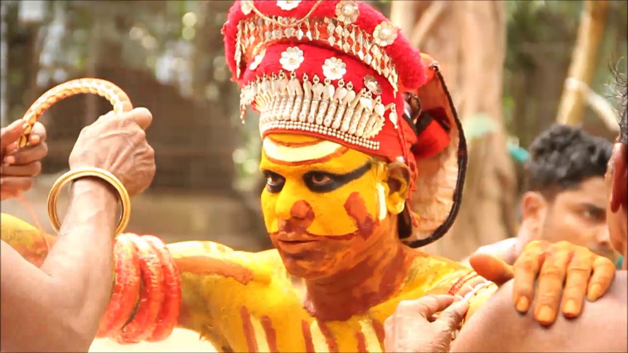 Ritual Art : Parasinikadavu Sree Muthappan Vellattam | ശ്രീ മുത്തപ്പൻ വെള്ളാട്ടം.