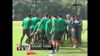 Download lagu Jelang laga AFF, Timnas U-19 ditempa latihan bermain cepat - iNews Pagi 02/09