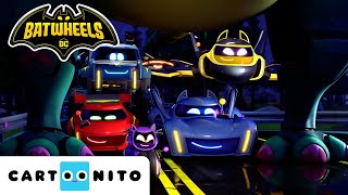 T-Rex Rettet Den Tag Batwheels Cartoon Für Kinder Cartoonito