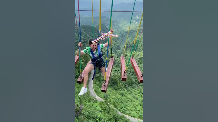 Bungee Jumping With Rope In Beautiful Place,She Dares To Long Jump On The Sky Bridge👍