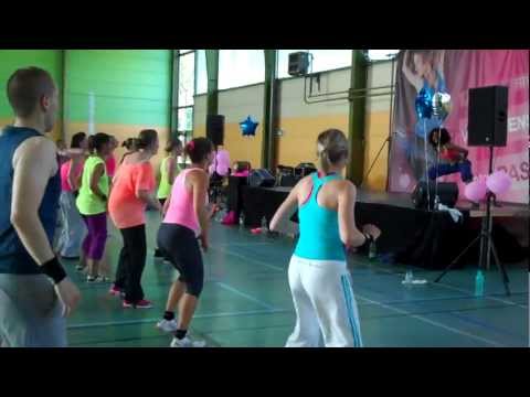 Alexis does Zumba