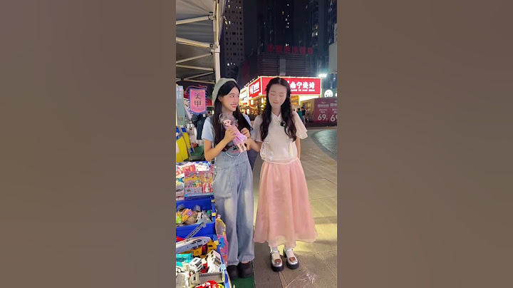 把甜甜的奶茶给姐姐喝自己喝酸的，妹妹也太宠姐姐了吧！#shorts#姐妹