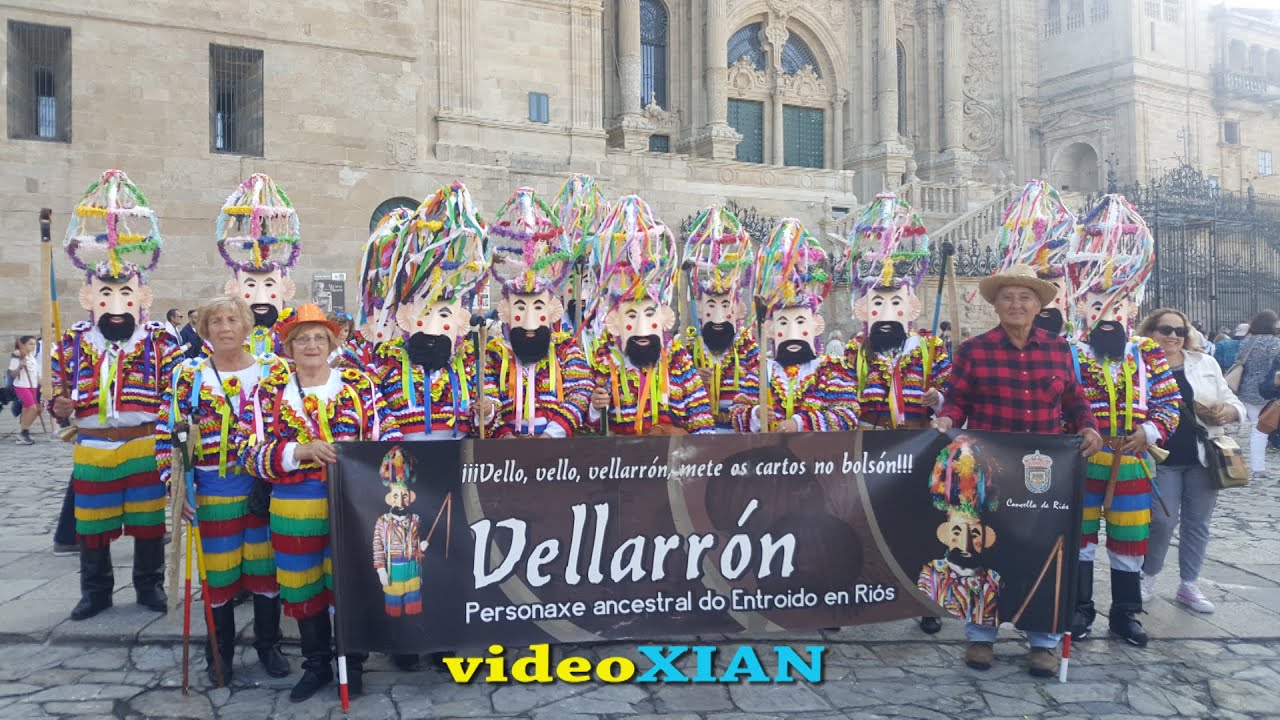 CARNAVAL GALICIA | 👉 VELLARÓNS DE RIÓS | DESFILE EN SANTIAGO DE COMPOSTELA 2022