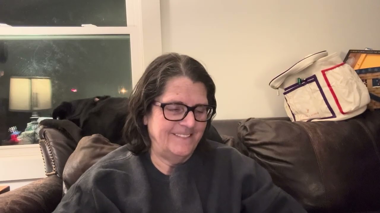 Finished beanie/R2D2 almost finished/Bigsby hosting the show