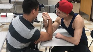 170Lbs Bodybuilder Vs 130Lbs Bodybuilder Arm Wrestling
