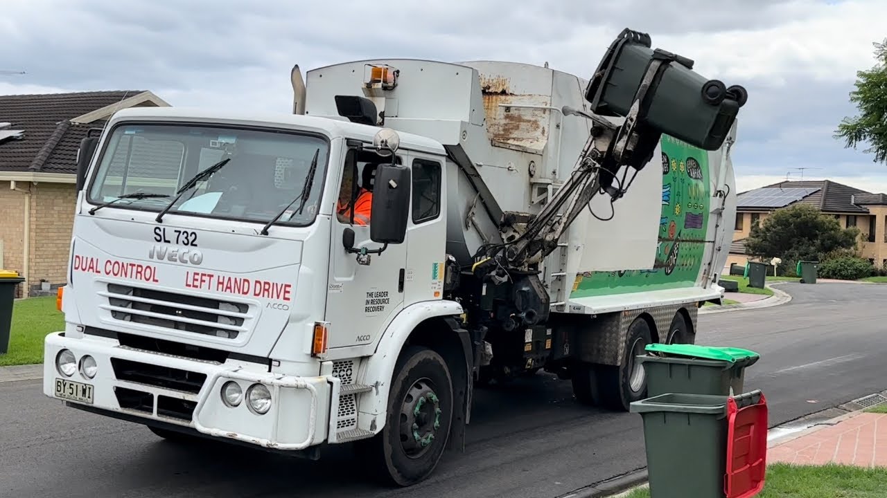Campbelltown Green Waste (Late Collections + Heavy Bins) YouTube