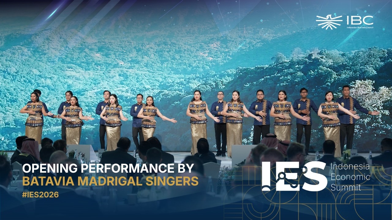 Opening Performance by Batavia Madrigal Singers | 
