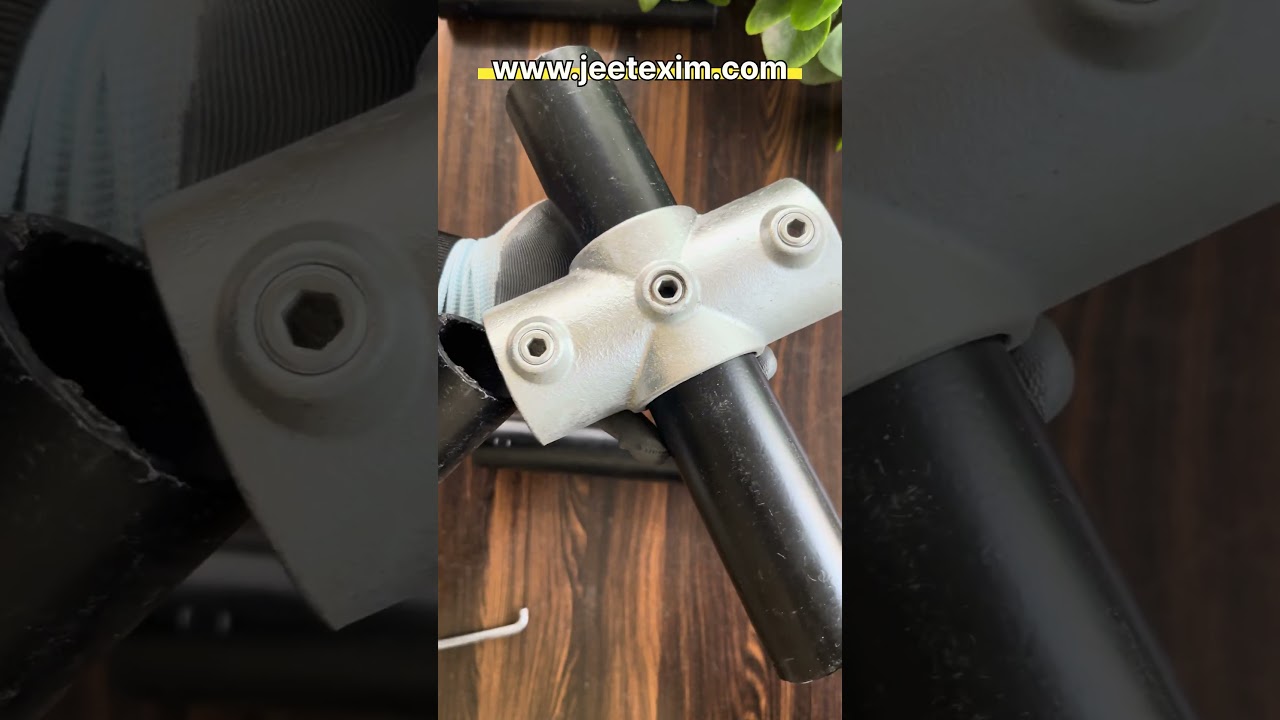 119 Three Socket Cross Tee Clamp. We are Manufacturer of Handrail fitting in India