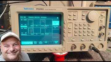 Tektronix PG2012 Pulse Generator 2ch 50MHz 1991