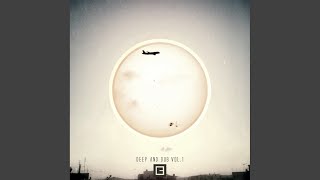 Floating Noise (Original Mix)