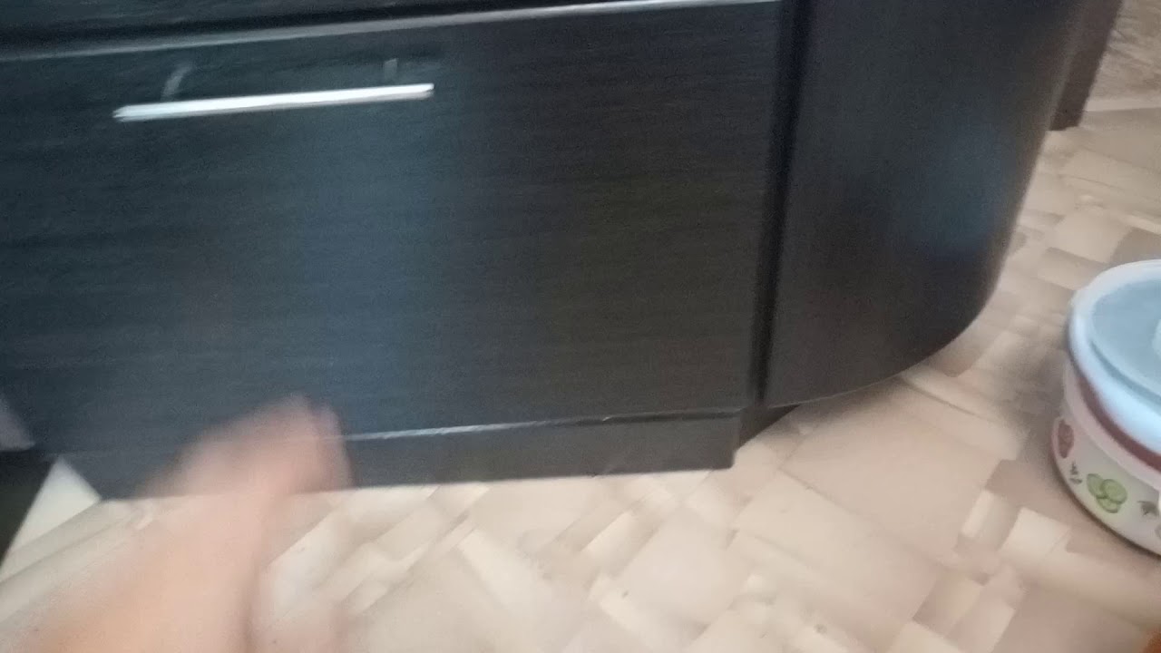 Замена роликовых направляющих на шариковые на кухне - YouTube