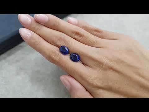 Pair of blue sapphires 8.12 ct oval cut, Sri Lanka Video  № 1