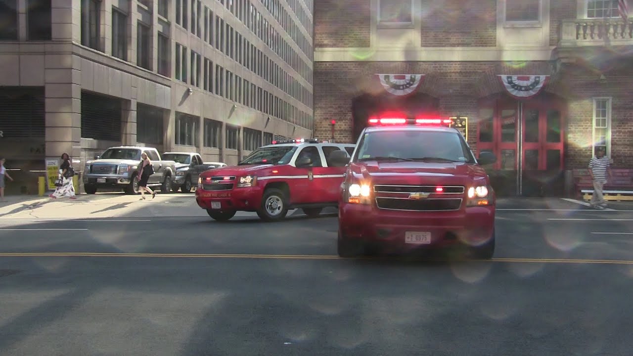 Battalion Chief 6 responding with Powercall - DCFD - YouTube