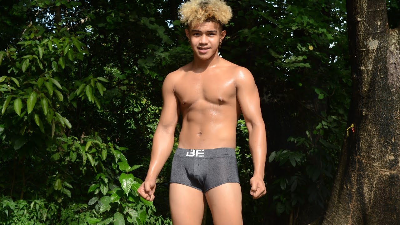 Tarzan's in the forest muscle flexing 🔥 - YouTube