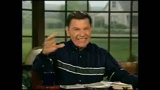 :    !  \Kenneth Copeland