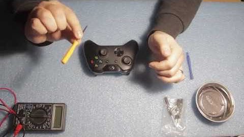Fixing the stuck trigger of an Xbox one controller