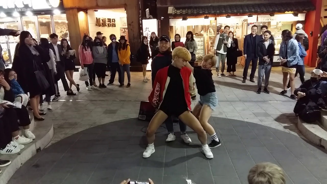 2018.4.4&걷고싶은거리&홍대&할리스커피앞&버스킹&레드크루&by큰별