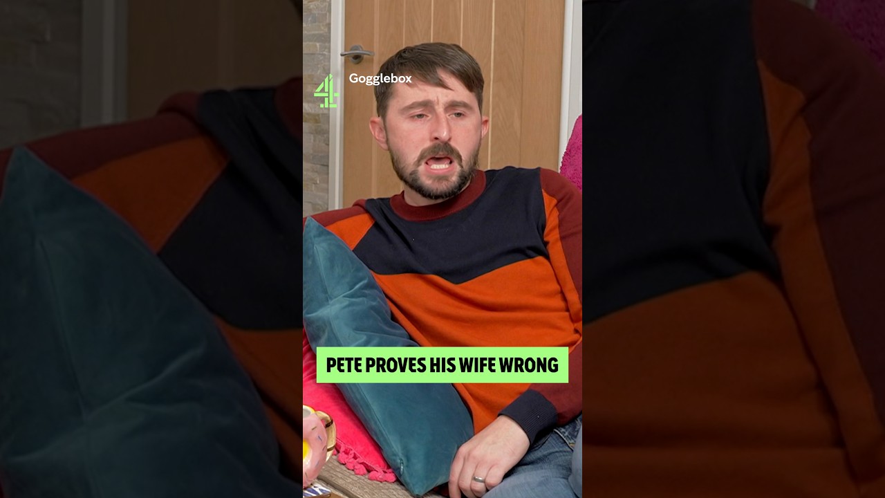 We've never seen Pete looking so smug #Gogglebox