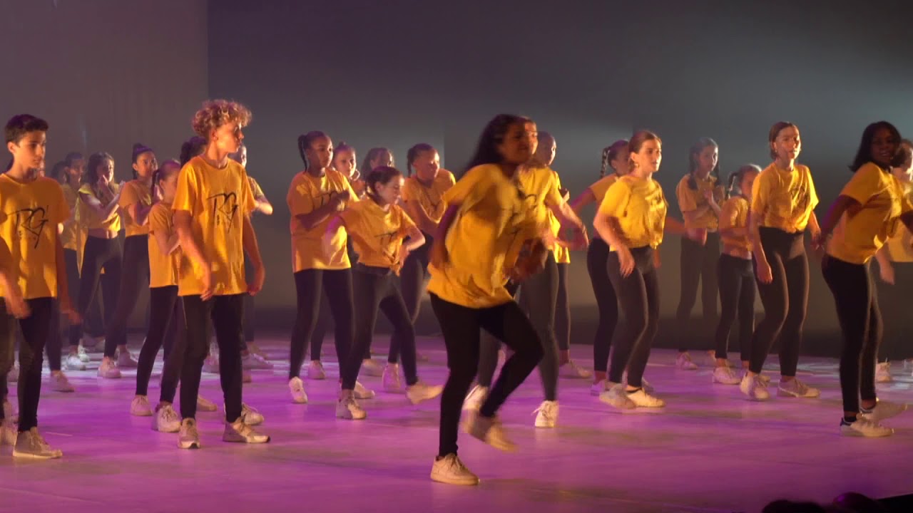 RG'Dance Show - Like A Movie - Final Sister Act 2