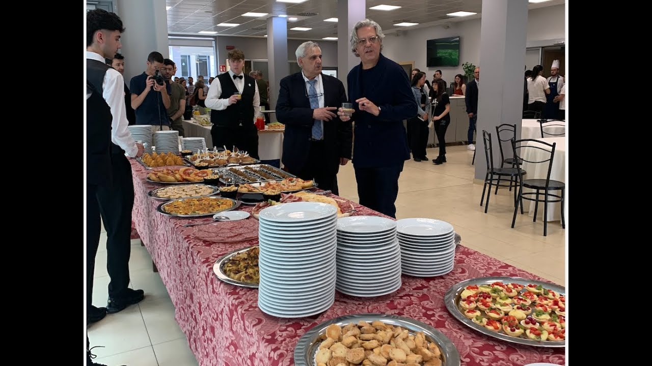 Locatelli da Londra chef cucina alta ospite cuoco IS Falcone Gallarate italiana qualità laboratori