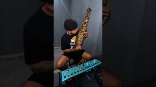 Eksperimen Sape Pake Efek Distorsi