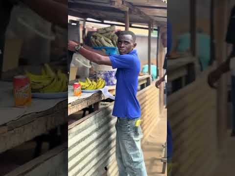 কলা চোর 🤣 #fightcoronavirus #comedy #viralreelschallenge #videoviral #viralreels #funnyreelsvideo