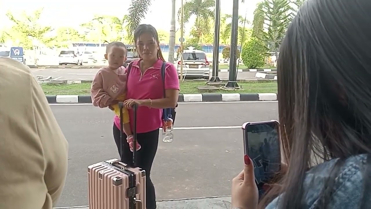 JEMPUT BIBI PULKAM || ADA SIDIA😃 JANGAN LUPA AKHIR VIDEO INI #bandarasupapadio #pontianak