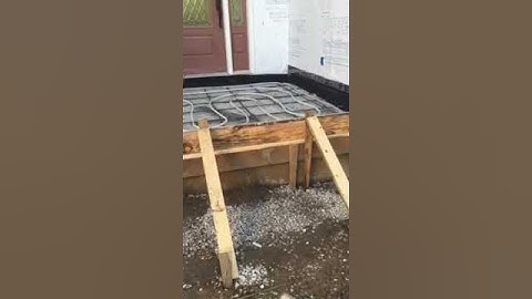 Radiant heat loops