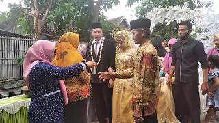 Om Yoyon & Tante Asih