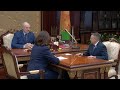 Лукашенко: Уже имеют в семье по 2-3 автомобиля, особенно продвинутые люди! Для этого надо топливо