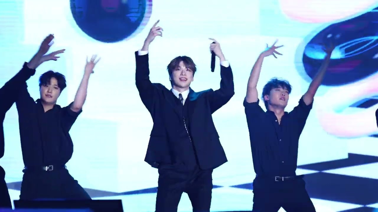 251101 Episode KANGDANIEL RENECELL SUPER LIVE IN TAIWAN 강다니엘 