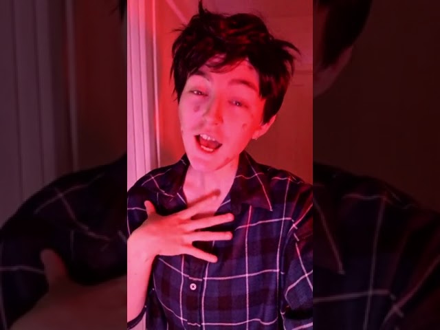 are you afraid of the monster in your closet? Tim and Nikola The Magnus Archives Horror cosplays