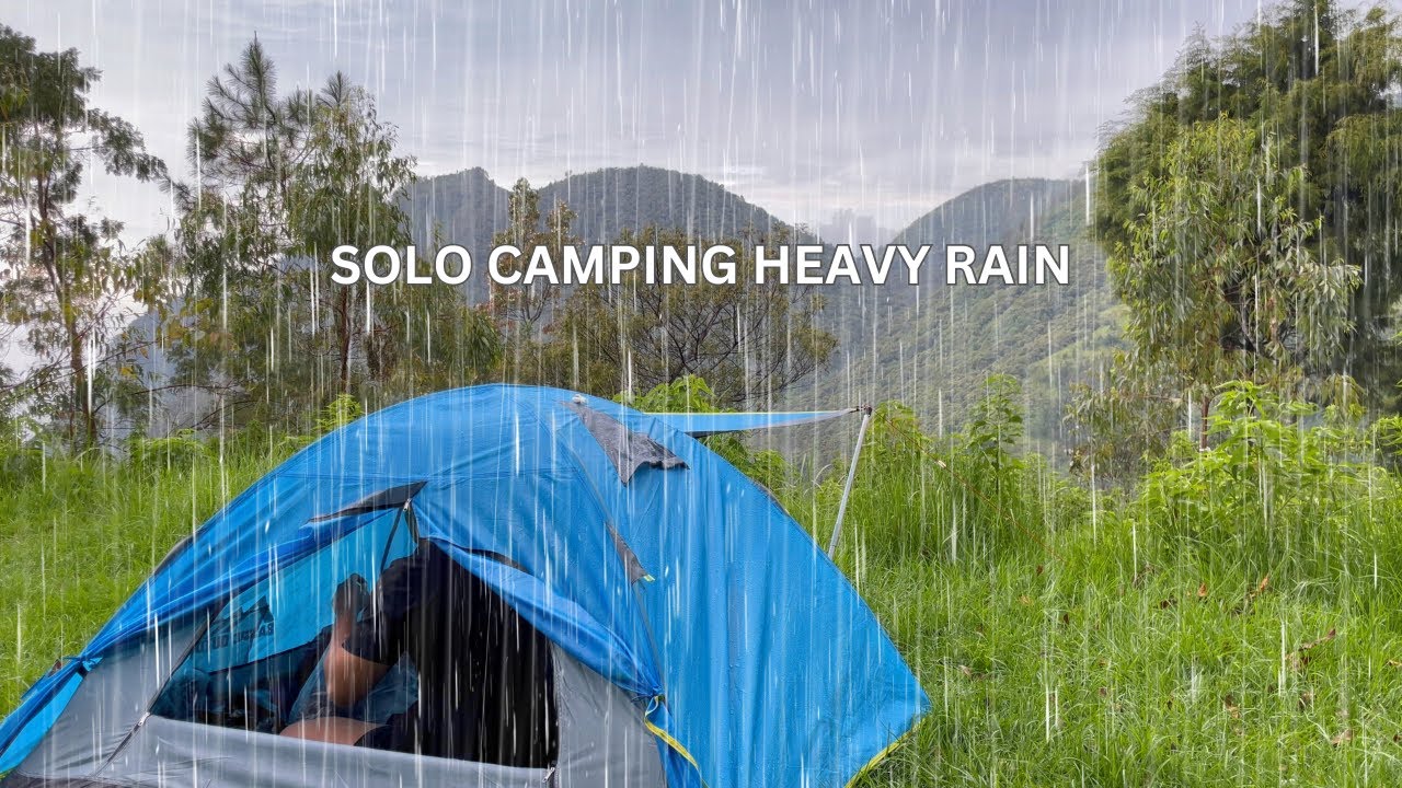 SOLO CAMPING HEAVY RAIN - STRUGGLE TO SET UP A TENT IN THE LONG RAIN ...
