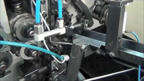 CNC Spring Machine CF-208 - Compression Spring(4) Touch probe & Automatic spring chute - YHM