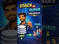 Stack vs Queue in Data Structures