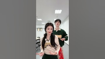 Bạch Lộc nhảy cùng Phạm Thừa Thừa | Bailu