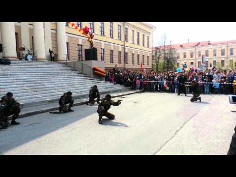 Показуха ветеранов спецназа 9 мая 2014 года Томск.