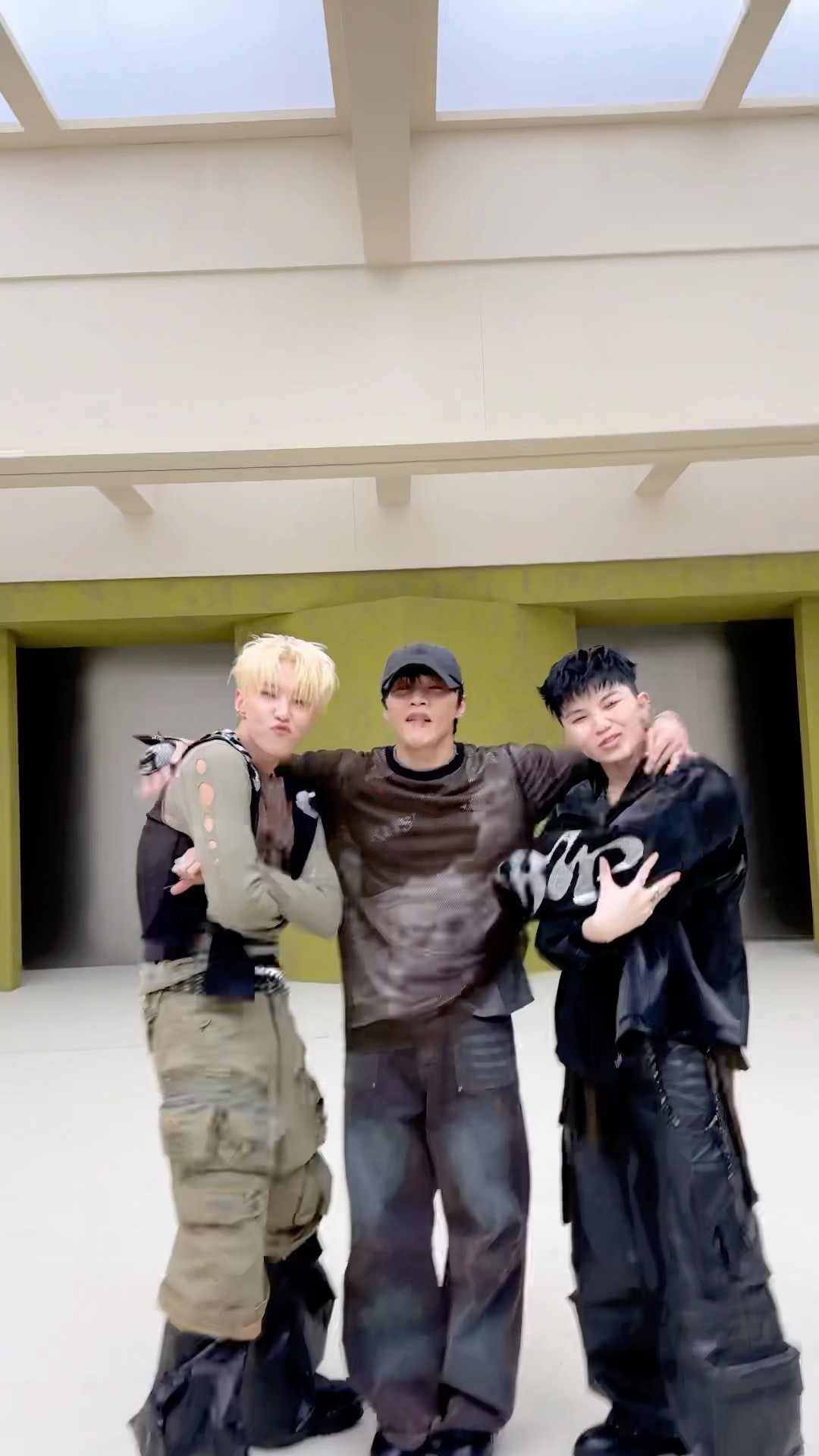 #동갑내기 ? with #CHOIYOUNGJUN #최영준 #HxW #호시X우지 #96ers #BEAM