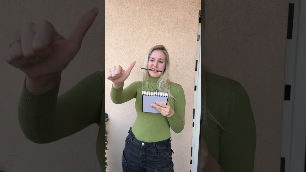 ALEKSANDRA NE ZNA DA CRTA