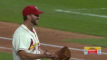 MIA@STL: Wainwright clinches complete-game shutout