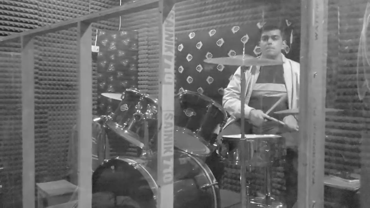 Gajpal S G - Jaadutona | Raw studio session | ft.Nishit Gajpal S G - Jaadutona | Raw studio session | ft.Nishit