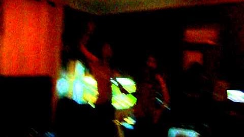 maya having a wiggle