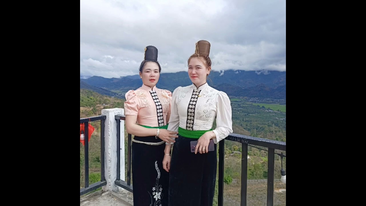 HỒNG MINH HÁT THEO YÊU CẦU CỦA BẠN Ở BÊN SÔNG MÃ 