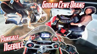 Godain Cewe diKemacetan !! Ngebull OverHeat Ducati Corse Panigale 1199