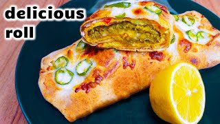 easiest and tastiest roll with Potatoes and eggs😋few ingredients