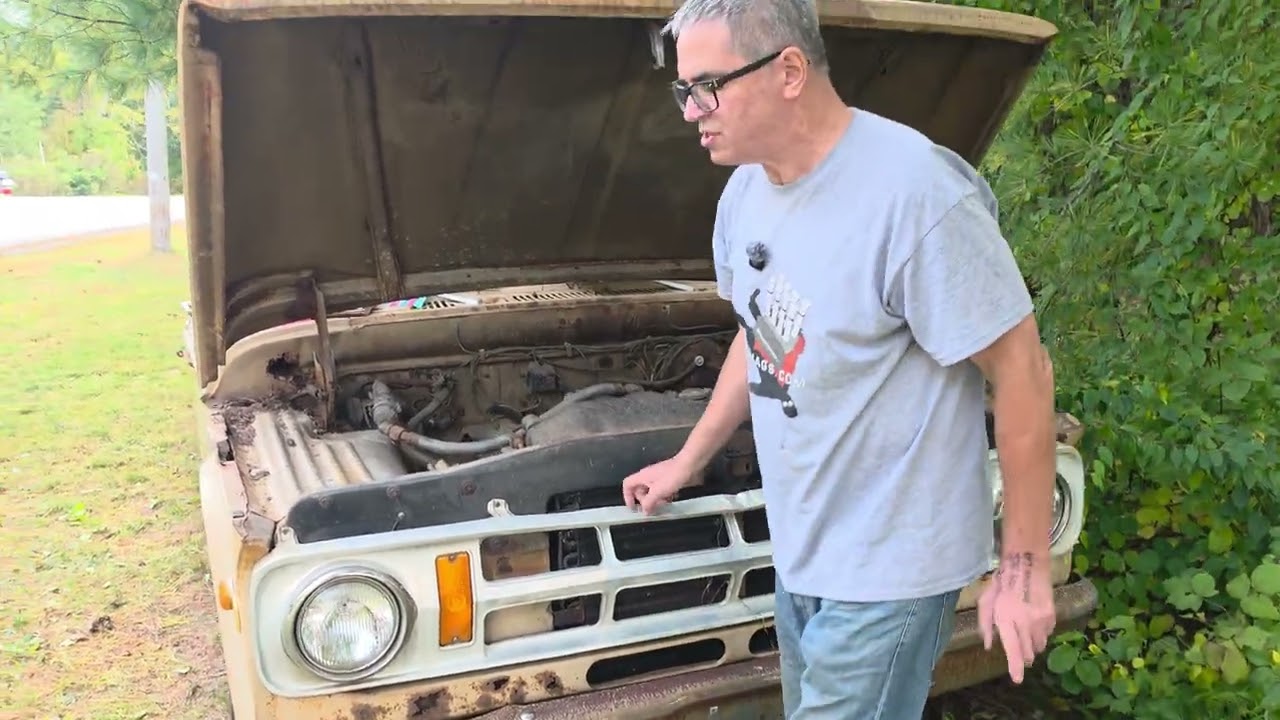 SUPER RARE DODGE CREW CAB PICKUP TRUCK!