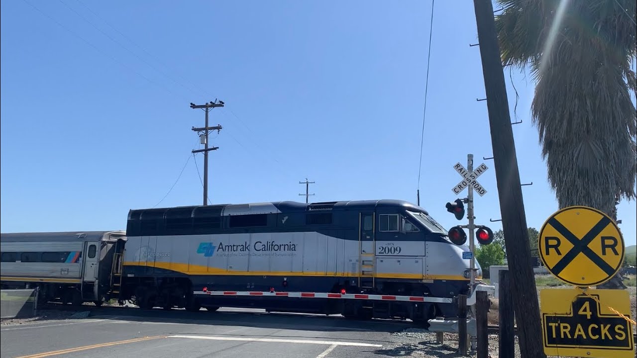 Amtrak CDTX 8308 San Joaquins Train 716 East - McAvoy Road Double ...