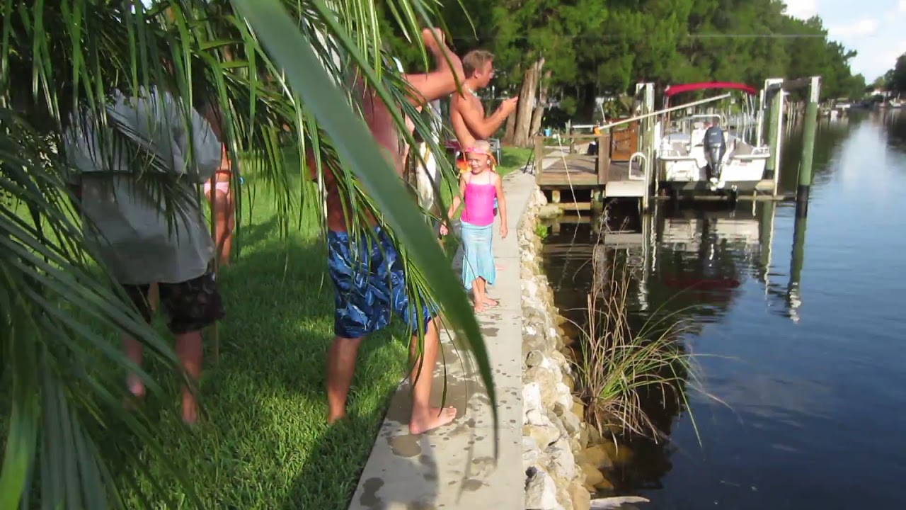 Dock fishing in Homosassa, FL YouTube