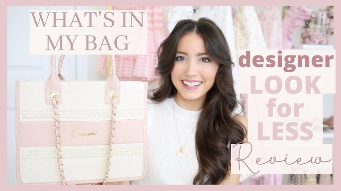 What's Inside My Beach Bag • hey, it's jenna