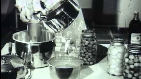 Film about the benefits of cooking using a pressur...